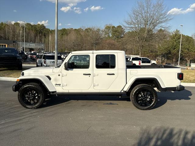 2025 Jeep Gladiator GLADIATOR NIGHTHAWK 4X4 2025 Jeep Gladiator GLADIATOR NIGHTHAWK 4X4
