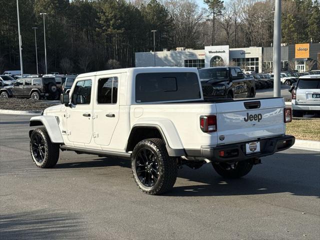2025 Jeep Gladiator GLADIATOR NIGHTHAWK 4X4 2025 Jeep Gladiator GLADIATOR NIGHTHAWK 4X4