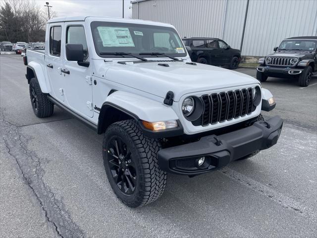 2025 Jeep Gladiator GLADIATOR NIGHTHAWK 4X4