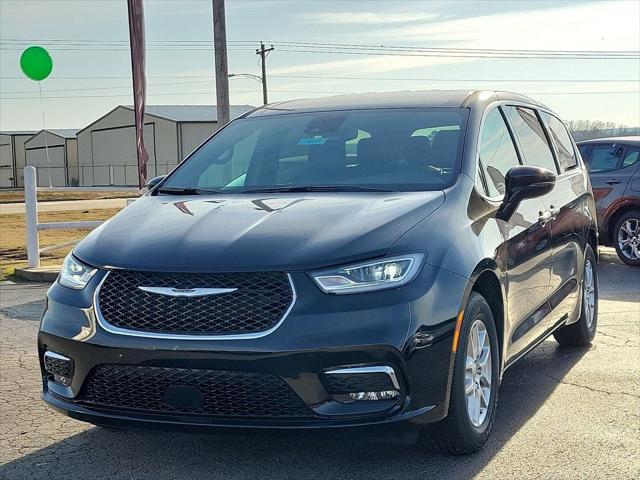 2025 Chrysler Pacifica PACIFICA SELECT
