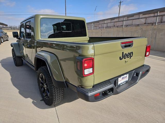 2025 Jeep Gladiator GLADIATOR NIGHTHAWK 4X4