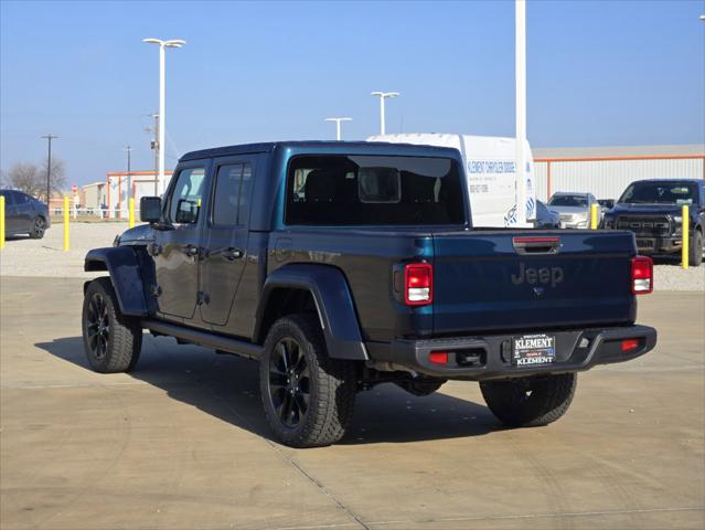2025 Jeep Gladiator GLADIATOR NIGHTHAWK 4X4