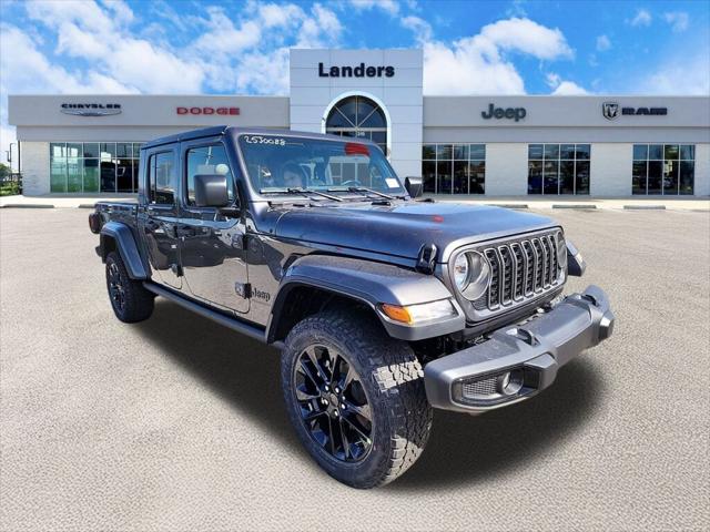 2025 Jeep Gladiator GLADIATOR NIGHTHAWK 4X4