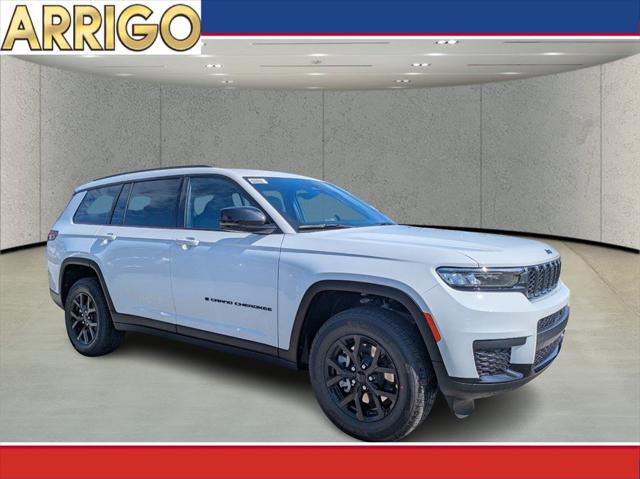 2025 Jeep Grand Cherokee GRAND CHEROKEE L ALTITUDE 4X2