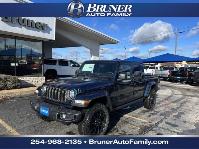 2025 Jeep Gladiator GLADIATOR NIGHTHAWK 4X4