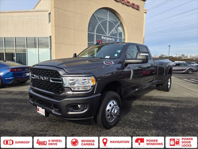 2024 RAM 3500 Big Horn Crew Cab 4x4 8 Box