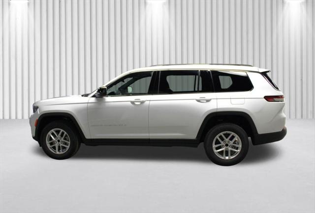 2025 Jeep Grand Cherokee GRAND CHEROKEE L LAREDO X 4X4