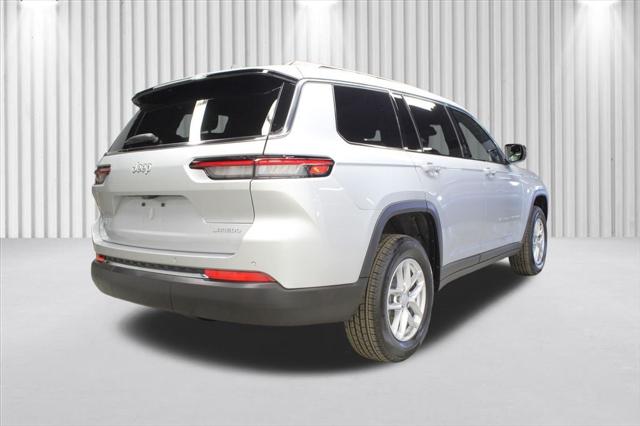 2025 Jeep Grand Cherokee GRAND CHEROKEE L LAREDO X 4X4