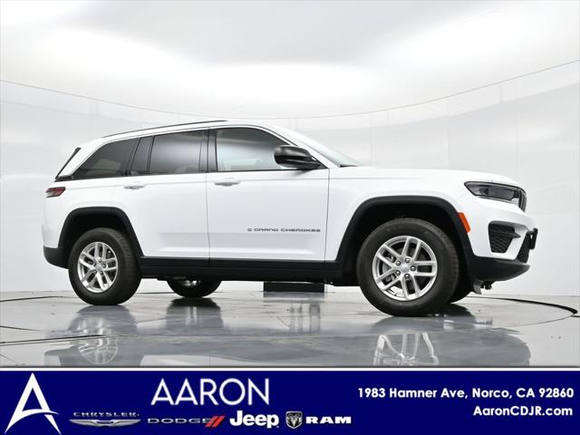 2025 Jeep Grand Cherokee GRAND CHEROKEE LAREDO X 4X2