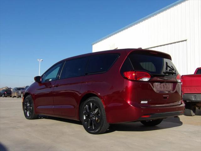 2018 Chrysler Pacifica Touring Plus