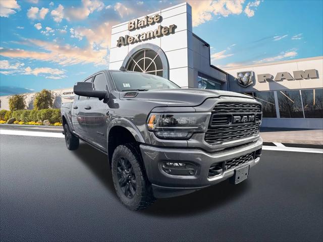 2022 RAM 3500 Limited Mega Cab 4x4 64 Box