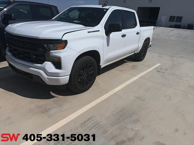 2023 Chevrolet Silverado 1500 2WD Crew Cab Short Bed Custom