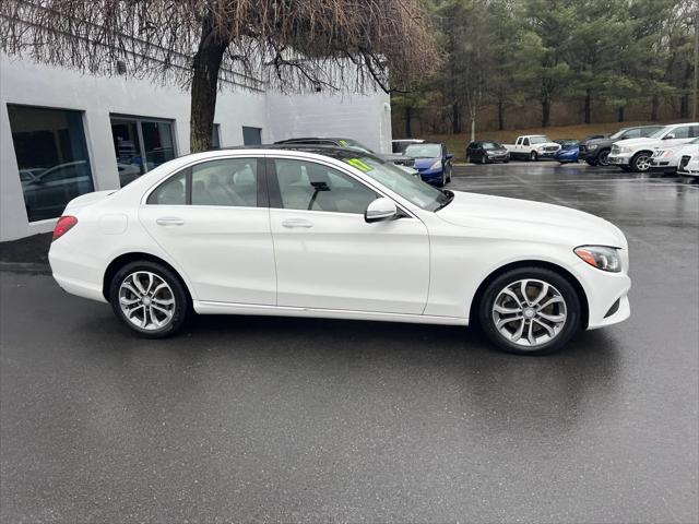 2017 Mercedes-Benz C 300 Luxury 4MATIC