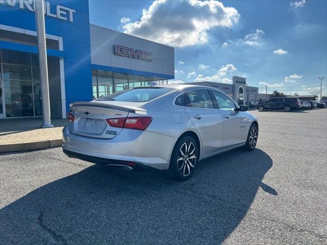 2021 Chevrolet Malibu FWD RS