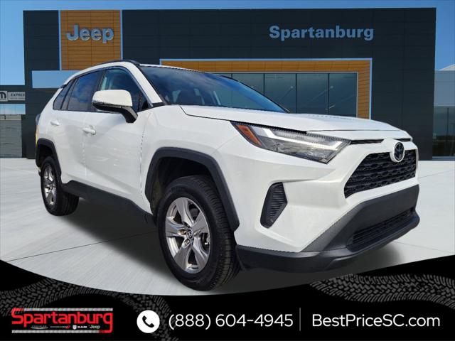 2022 Toyota RAV4 XLE