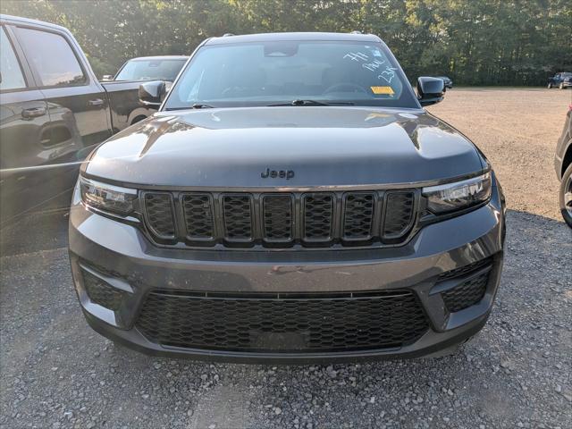 2023 Jeep Grand Cherokee Altitude X 4x4