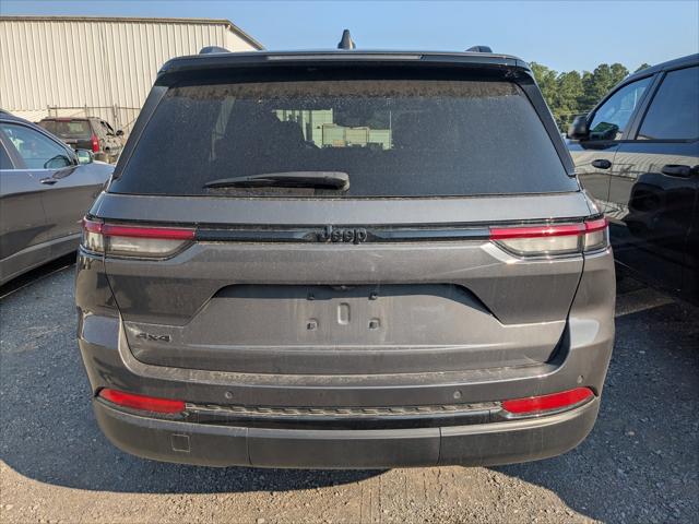 2023 Jeep Grand Cherokee Altitude X 4x4
