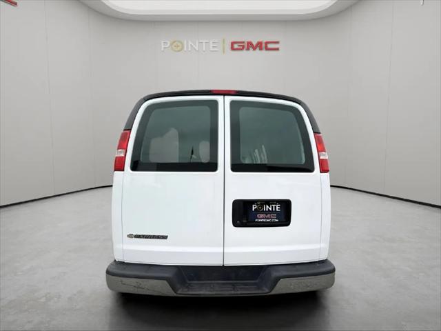 2021 Chevrolet Express Cargo Van RWD 2500 Regular Wheelbase WT