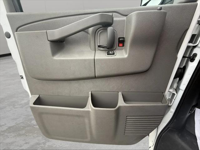2021 Chevrolet Express Cargo Van RWD 2500 Regular Wheelbase WT