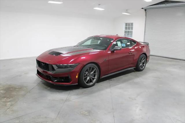 2025 Ford Mustang Dark Horse Fastback
