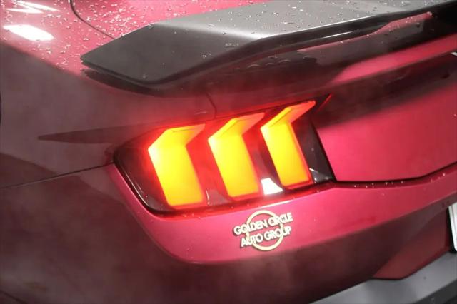 2025 Ford Mustang Dark Horse Fastback