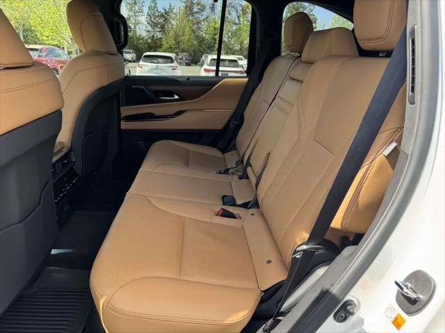 2024 Lexus LX Luxury