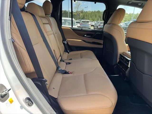 2024 Lexus LX Luxury