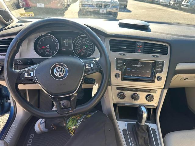 2015 Volkswagen Golf TSI SE 4-Door