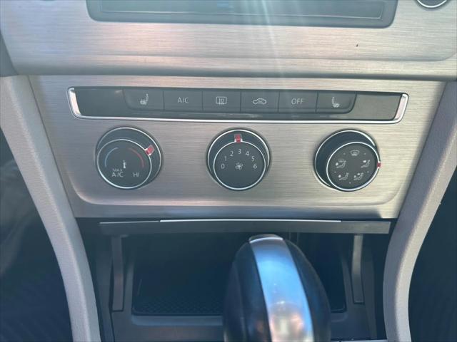 2015 Volkswagen Golf TSI SE 4-Door