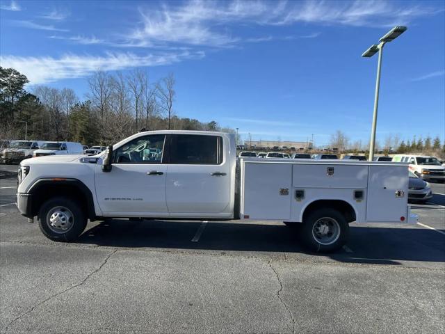 2025 GMC Sierra 3500HD Pro