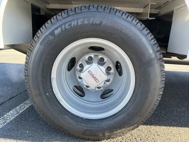 2025 GMC Sierra 3500HD Pro