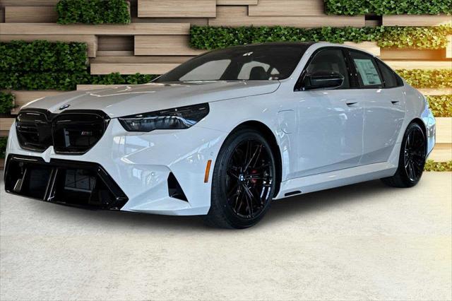 2025 BMW M5