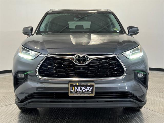 2022 Toyota Highlander Limited