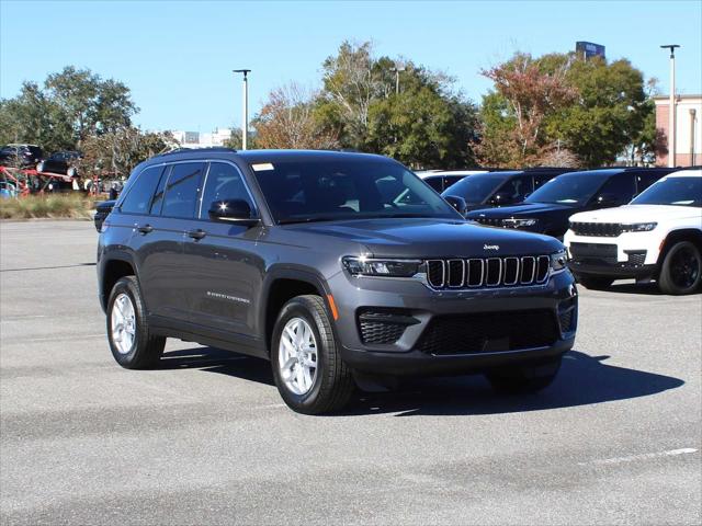 2025 Jeep Grand Cherokee GRAND CHEROKEE LAREDO X 4X2