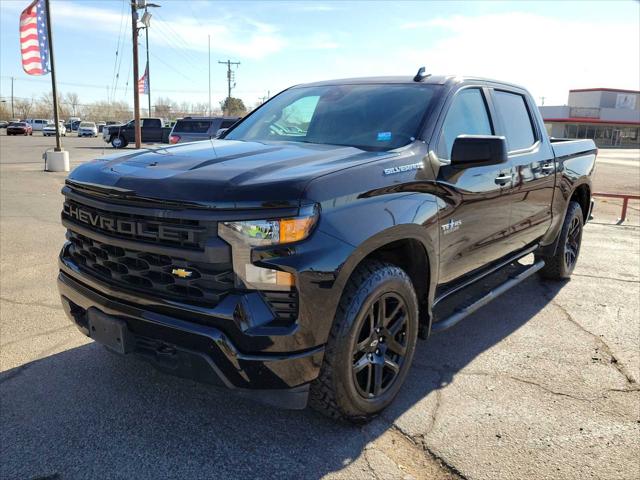 2023 Chevrolet Silverado 1500 2WD Crew Cab Short Bed Custom