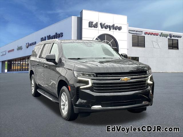 2023 Chevrolet Suburban 2WD LT