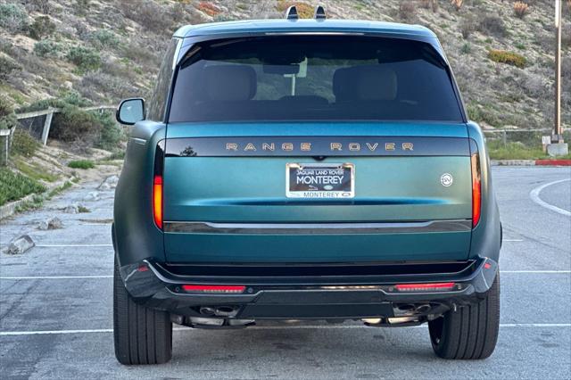 2025 Land Rover Range Rover P615 SV