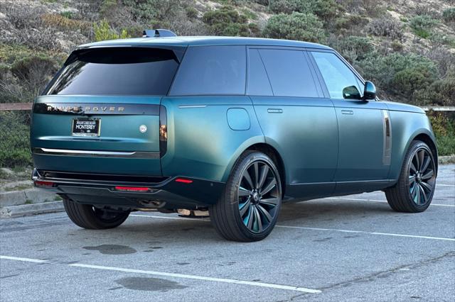 2025 Land Rover Range Rover P615 SV