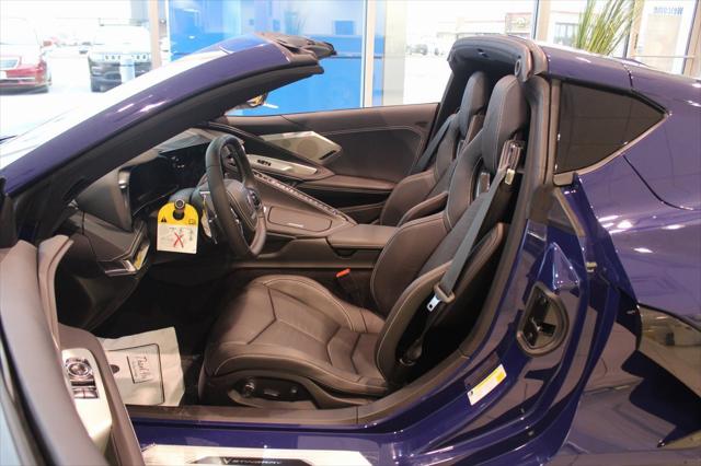 2025 Chevrolet Corvette Stingray RWD Coupe 2LT