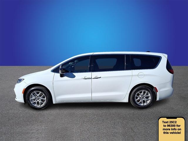 2025 Chrysler Pacifica PACIFICA SELECT