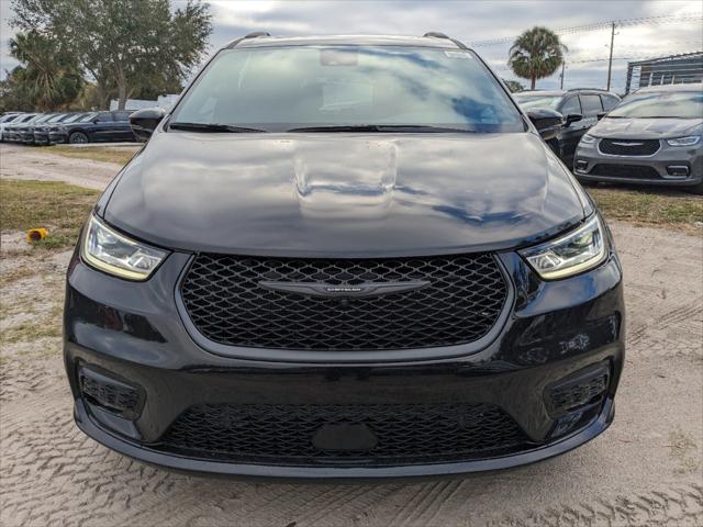 2025 Chrysler Pacifica PACIFICA LIMITED AWD