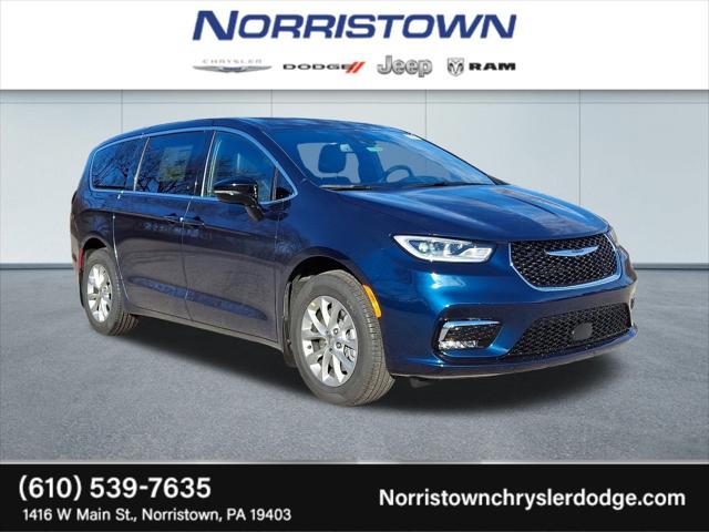 2025 Chrysler Pacifica PACIFICA SELECT AWD