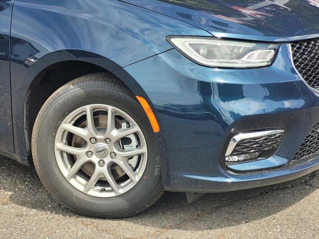 2025 Chrysler Pacifica PACIFICA SELECT