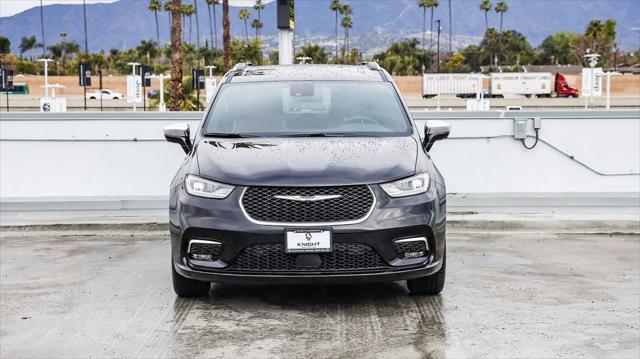 2025 Chrysler Pacifica PACIFICA PINNACLE