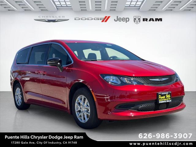 2025 Chrysler Voyager VOYAGER LX