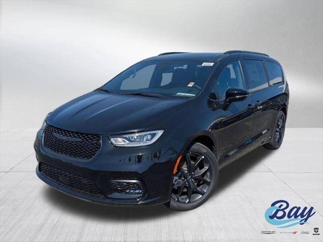 2025 Chrysler Pacifica PACIFICA LIMITED