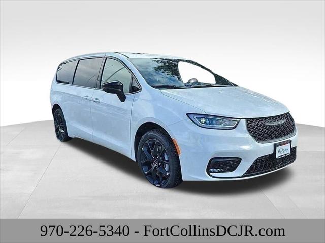 2025 Chrysler Pacifica PACIFICA LIMITED AWD