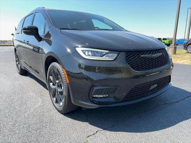 2025 Chrysler Pacifica PACIFICA LIMITED AWD