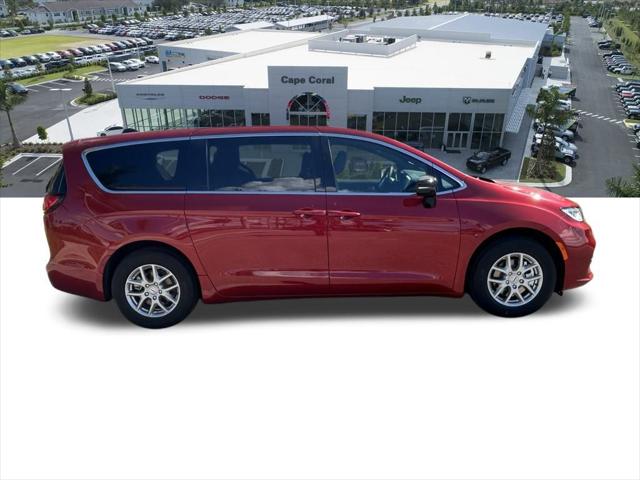 2025 Chrysler Pacifica PACIFICA SELECT