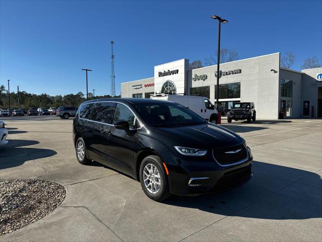 2025 Chrysler Pacifica PACIFICA SELECT